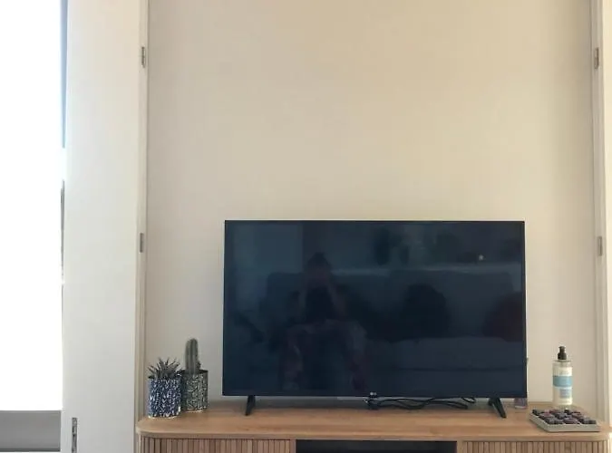 Casa Girasol River View Apartament *