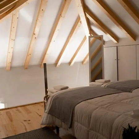 Casa Girasol River View Lägenhet *